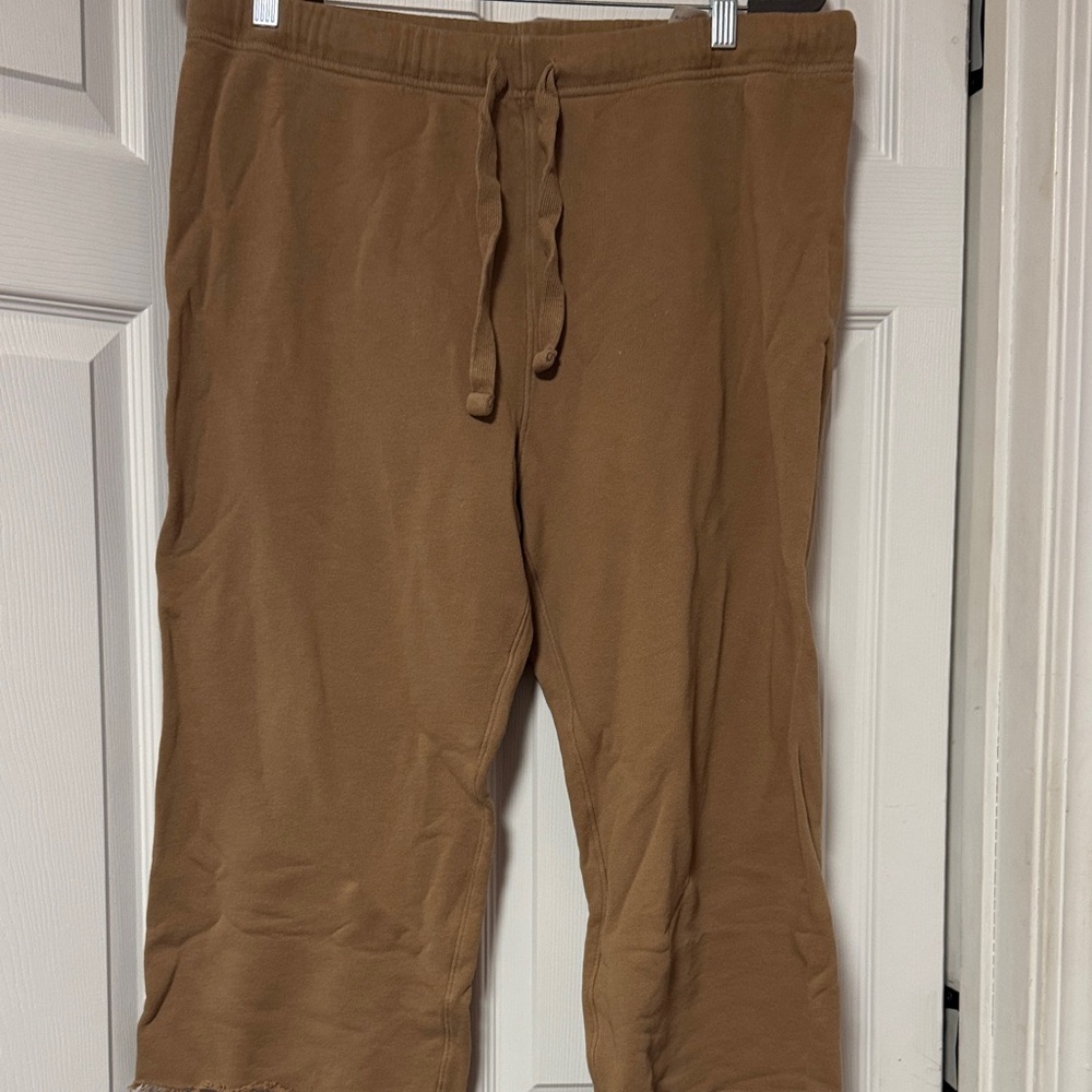 READ — Frank and Eileen Cathrine Pants XL